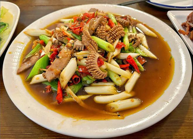 道“香酥肥肠”惊艳了多少岁月！冰球突破游戏90年代的老馆子一(图3)