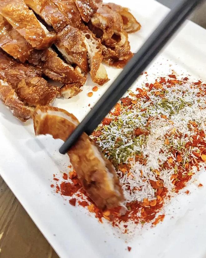 道“香酥肥肠”惊艳了多少岁月！冰球突破游戏90年代的老馆子一(图4)