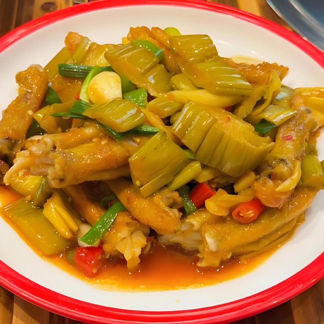 面味道好才是硬道理柳州名菜就是这般来的冰球突破豪华版手机版柳州美食从不讲究表(图5)